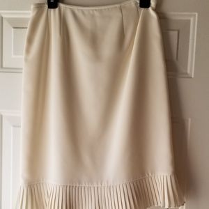 Le Suit Off white Skirt